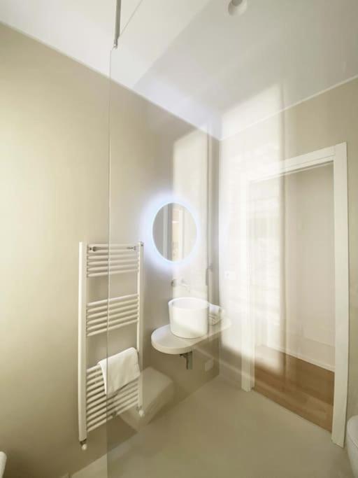 קומו The Window On The Theatre And The Cathedral - Luxury Apartment מראה חיצוני תמונה