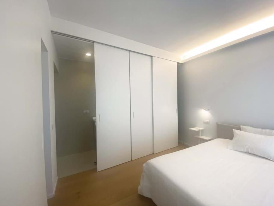 קומו The Window On The Theatre And The Cathedral - Luxury Apartment מראה חיצוני תמונה