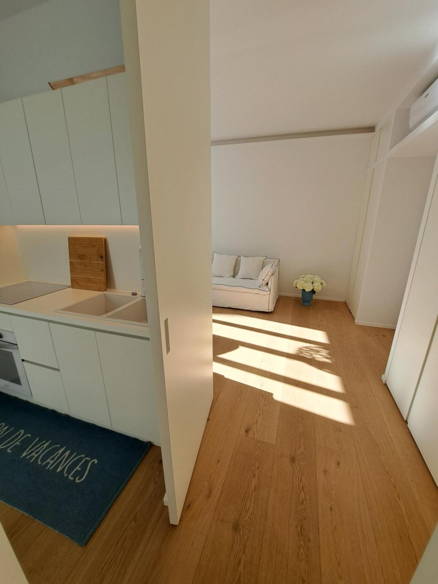 קומו The Window On The Theatre And The Cathedral - Luxury Apartment מראה חיצוני תמונה